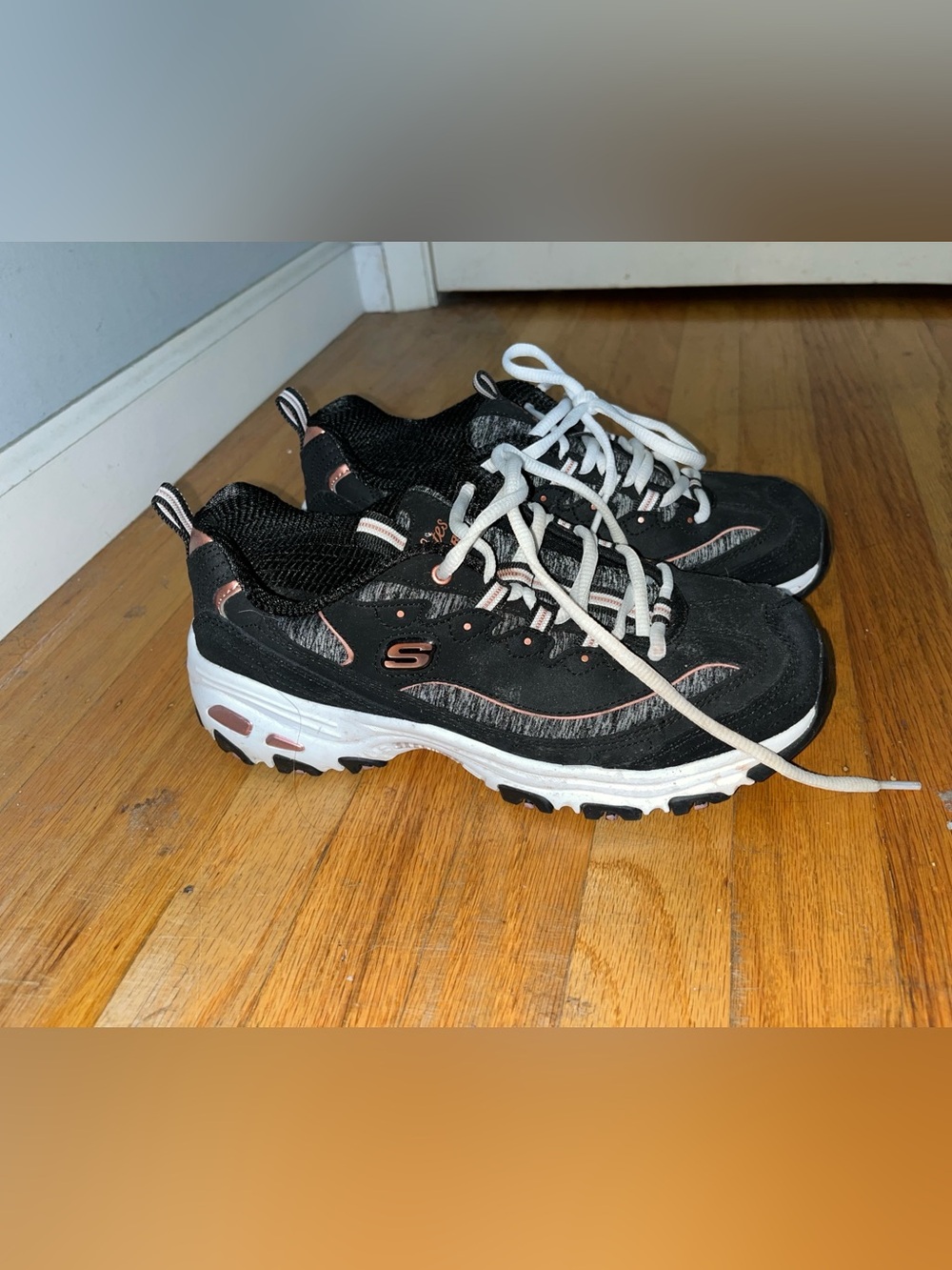 Skechers D’lites Black and Rose Gold Sneakers